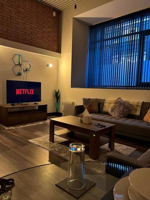 Cityzenretreat - Mezzanine Apartment Sleeps 4 Sheffield City Centre Экстерьер фото